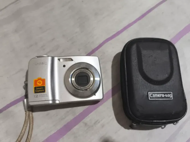 câmera Kodak digital a pilha