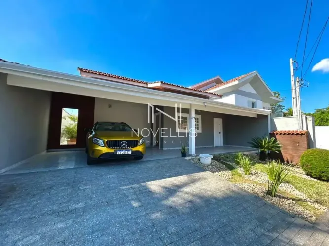 LSJ Aluga Casa 290m²- 4Quartos(2Suítes) Edícula Condomínio Urbanova S.J.C