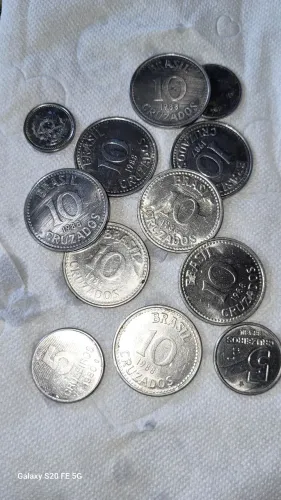 Moedas se cruzados