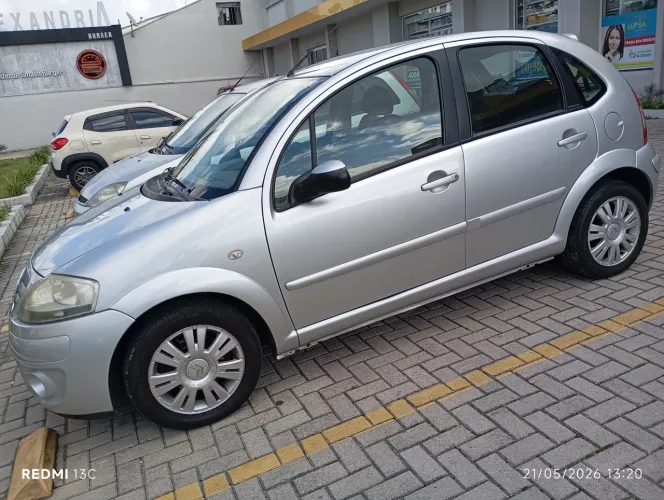 Citroen C3 Exclusive 1.4 Flex 8V 5P 2011
