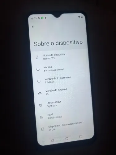 Realme C35