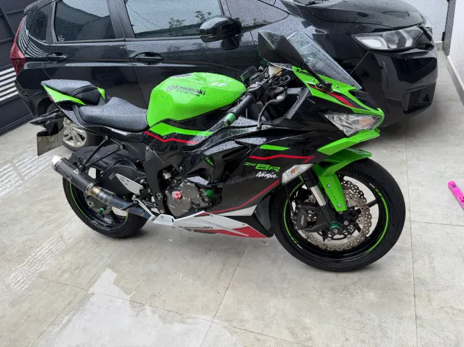Kawasaki Zx6r 636