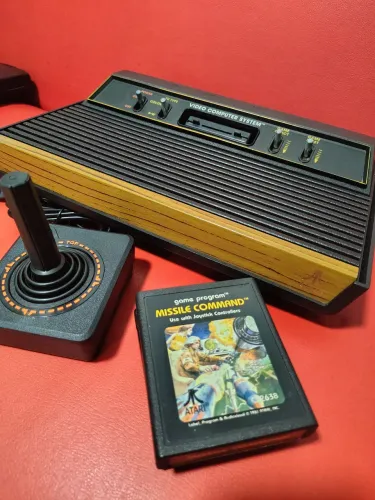 ATARI 2600 WOOD AMERICANO