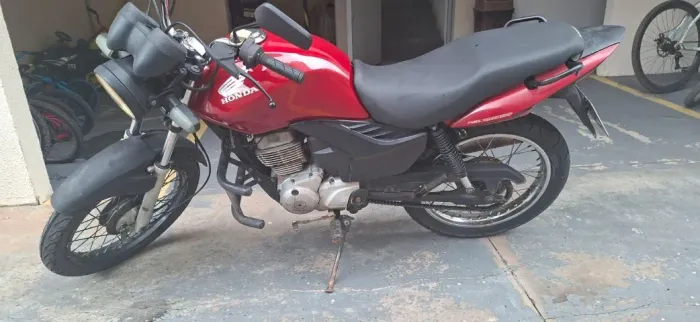 Honda CG 150 Fan ESI 2010 Vermelha - Revisada / Injeção
