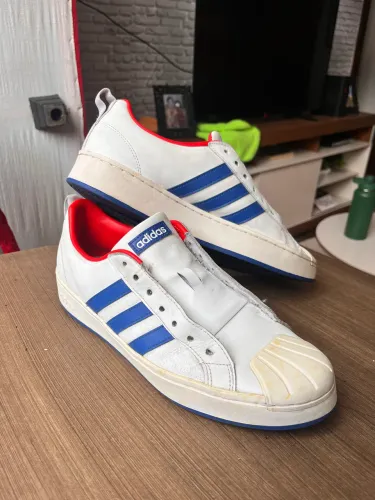 TÊNIS ADIDAS 