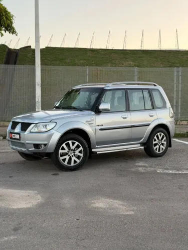 Mitsubishi Pajero TR4 2.0/ 2.0 Flex 16V 4X4 Aut. 2015