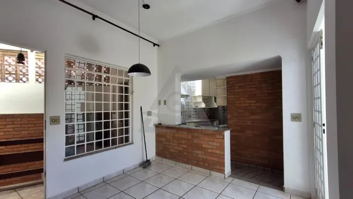Casa à venda e para alugar em Campinas, Vila Industrial, com 3 quartos, com 100 m²