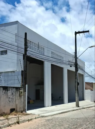 ALUGO GALPÓES EM CANDELÁRIA MEDINDO 5 X 10 EM ÓTIMA LOCALIZAÇÃO