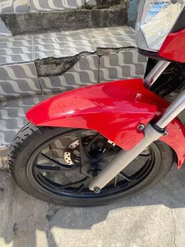 Moto muito boa e econômica 