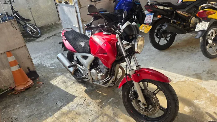 Cbx twister 250