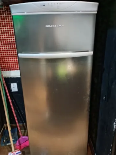 Freezer Fost Free Brastemp inox 220V