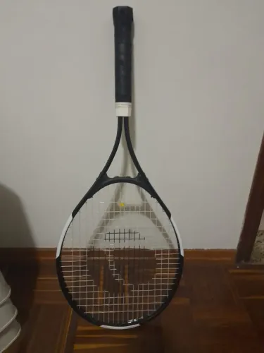 Raquete de tênis