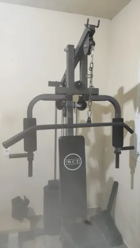 Aparelho de musculação 