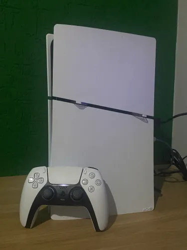 PlayStation 5 825 GB
