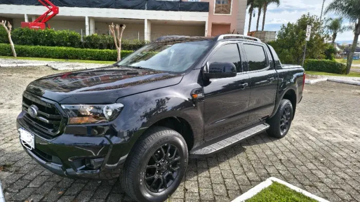 Ford Ranger Black 2.2 4X2 CD Diesel AUT 2023