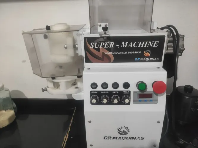 Modeladora de salgados