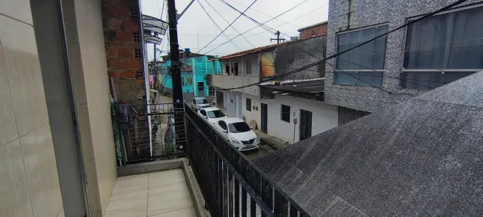 Sobrado para aluguel tem 30 metros quadrados com 2 quartos em São Jorge - Maceió - AL