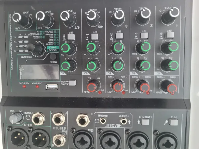 mixer de áudio maono e gs2 da vedo