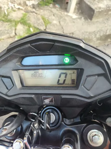 Vendo CG Honda start 2024 ou troco por carro 