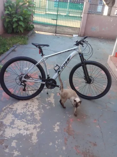 Vendo bik 29KRW semi-nova.