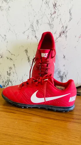 Chuteira Nike Original Número 39