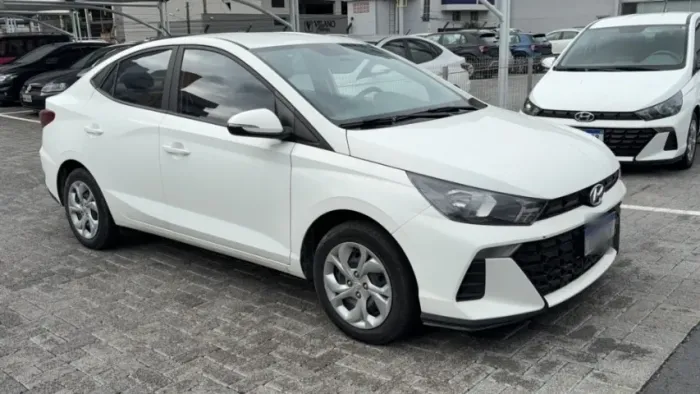 Hyundai HB20S Comfort Plus 1.0 Flex 12V Mec. 2025