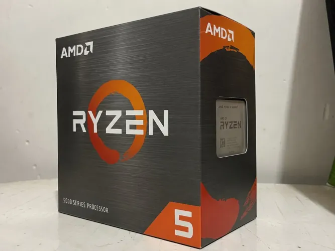 Ryzen 5 5600G c/ Gráfico Integrado - Excelente Estado