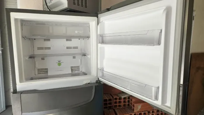 Geladeira Consul Frost Free Duplex Inox 127V - 100% Funcionando - R$799