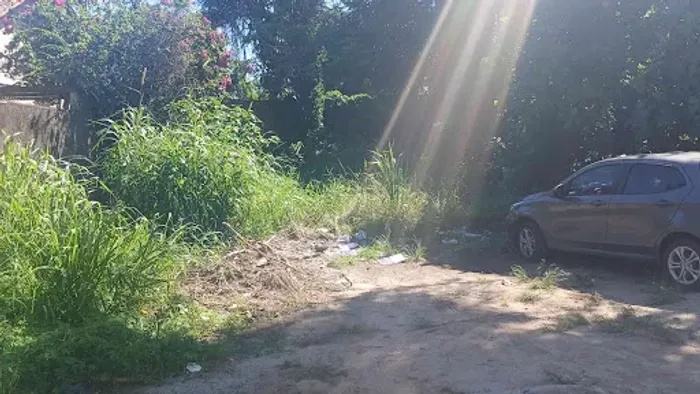 Terreno à venda, 360 m² por R$ 400.000,00 - Novo Cavaleiro - Macaé/RJ