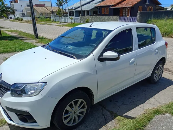 Renault Sandero Zen Flex 1.0 12V 5P Mec. 2021