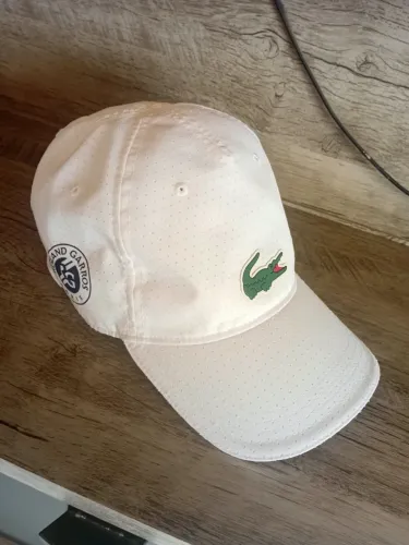 Boné Lacoste original