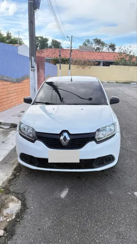 Alugo Sandero 2017 para Uber