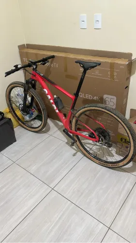 Bicicleta Caloi elite carbon