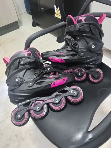 Patins traxart novo N° 40/41 com protecoes e capacete
