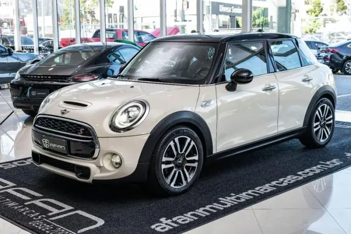 Mini Cooper S 2.0 Turbo 16V 5P Aut. 2019