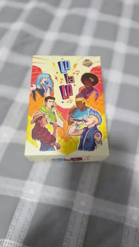 Vendo Jogo La La La (cartas) - Excelente Estado