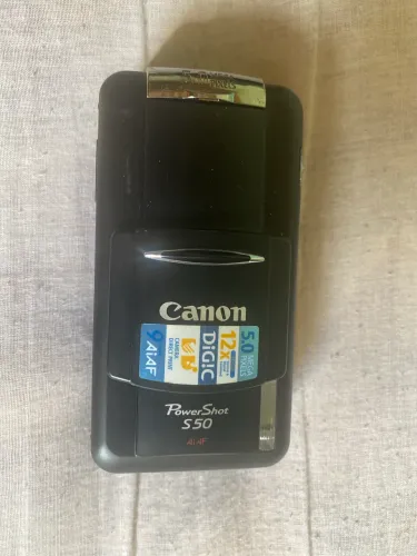 Máquina fotográfica cânon 