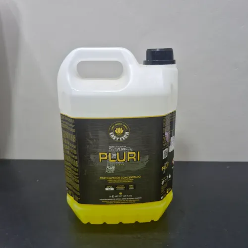Pluri - Easy tech Multilimpador<br>AMulti limpador APC <br><br>R$30,00<br>Multi limpador APC <br><br>R$30,00