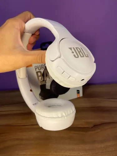 Fone de ouvido jbl Bass tune510 branco an3