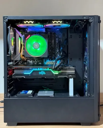 PC Gamer Forte ? Ryzen 7 / RX 5700XT / 16GB / SSD ? Custo Beneficio