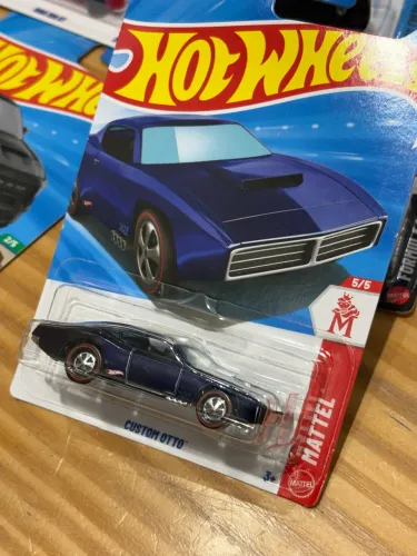 Carrinho Hot Wheels Otto Super T-Hunt