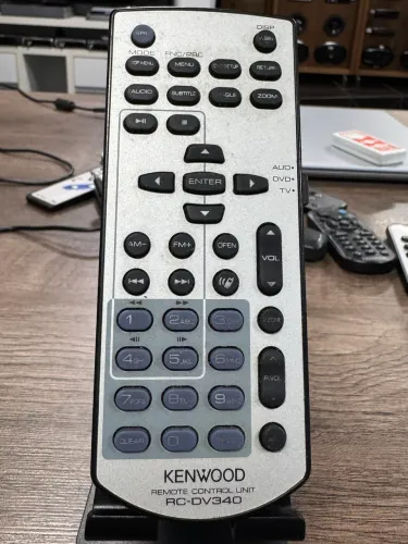 Controle kenwood para som multimedia para linha som automotivo na oferta só 50,00
