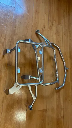 Afastador de Alforje Original BMW - F850 GS Adventure / R1250 GS Adventure