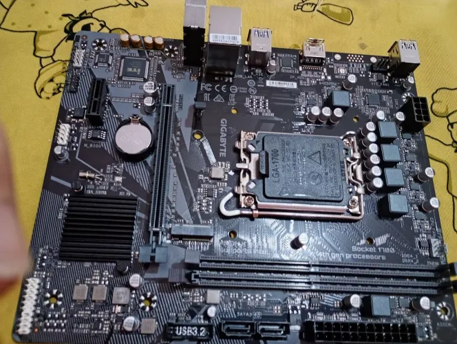 Placa mãe H610M K DDR4