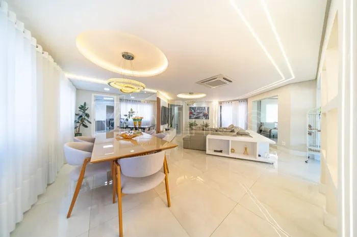 Porto Belo - Apartamento Alto Padrão em Vila Regente Feijó, São Paulo/SP