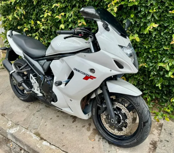 Moto GSX650F