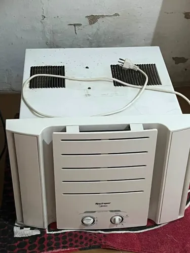? AR-CONDICIONADO SPRINGER MIDEA 10.000 BTUs ? 127V Aparelho funcionando perfeitamente e