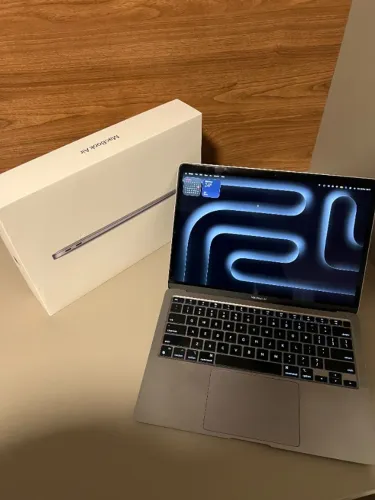 MacBook Air M1 - 8GB/256GB