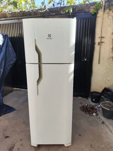 Geladeira Electrolux duplex