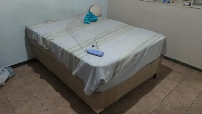 Vendo cama de casal